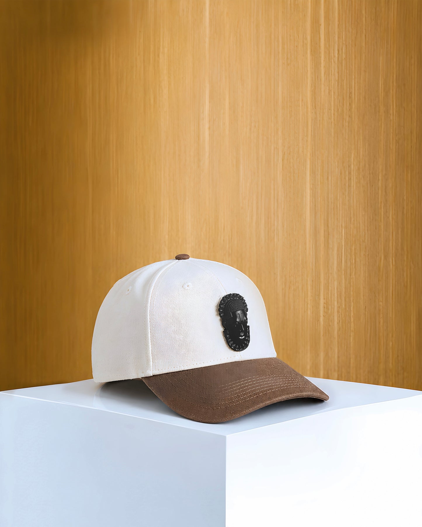 Queen Idia Cream/Brown Snapback